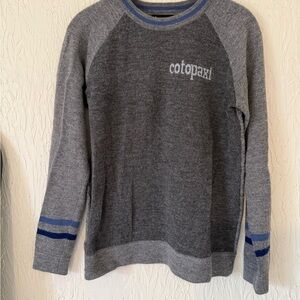 Cotopaxi Two-Tone Gray and Blue Crewneck Sweater